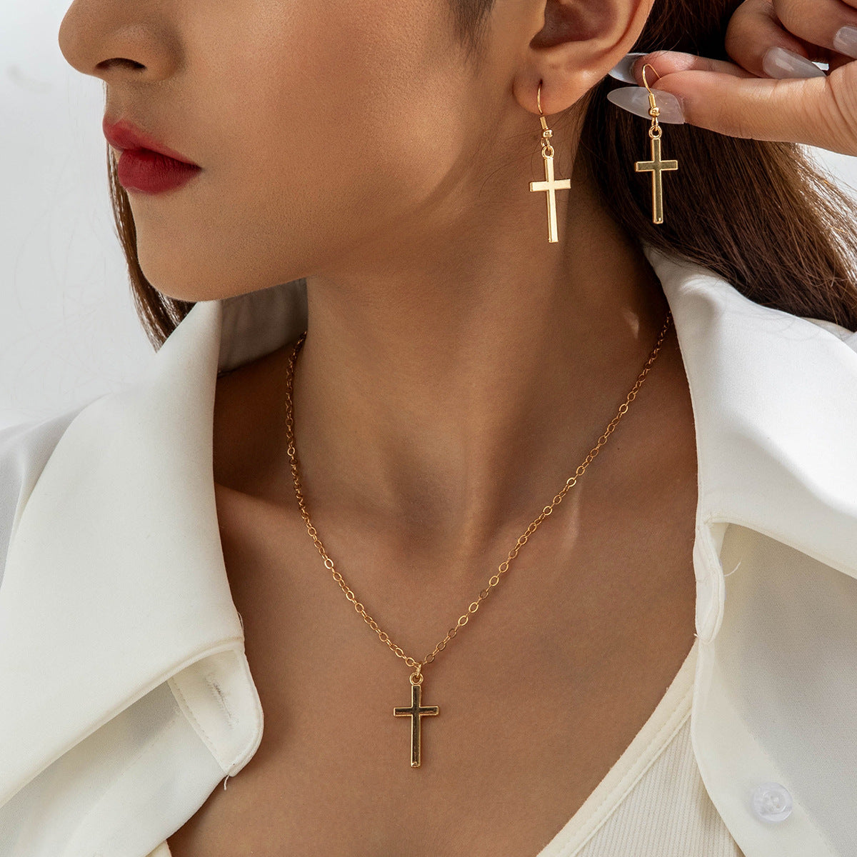 Wholesale Pendant Set  Silver Geometric Earrings Necklace Set